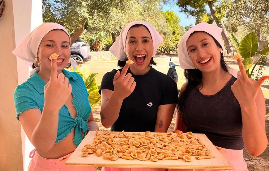 Orecchiette workshop with Dora